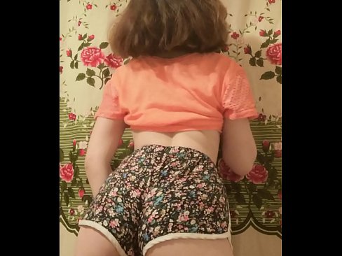 ❤️ Seksīga jauna skaistule izģērbjas no šortiem kamerā Porno pie lv.sexygirlspics-com.ru ❌
